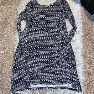 Old navy long sleeve dress!